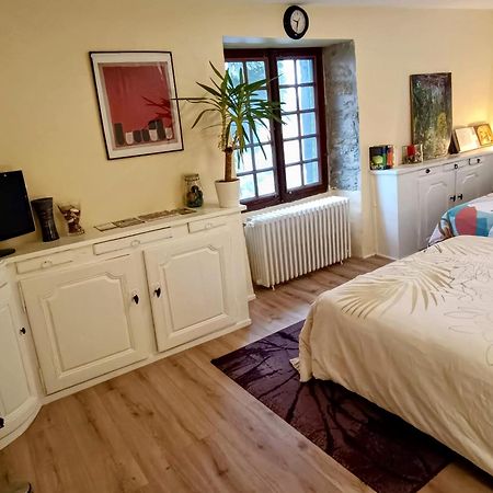 La Fontaine Du Mas Bed and Breakfast Thiviers Eksteriør billede