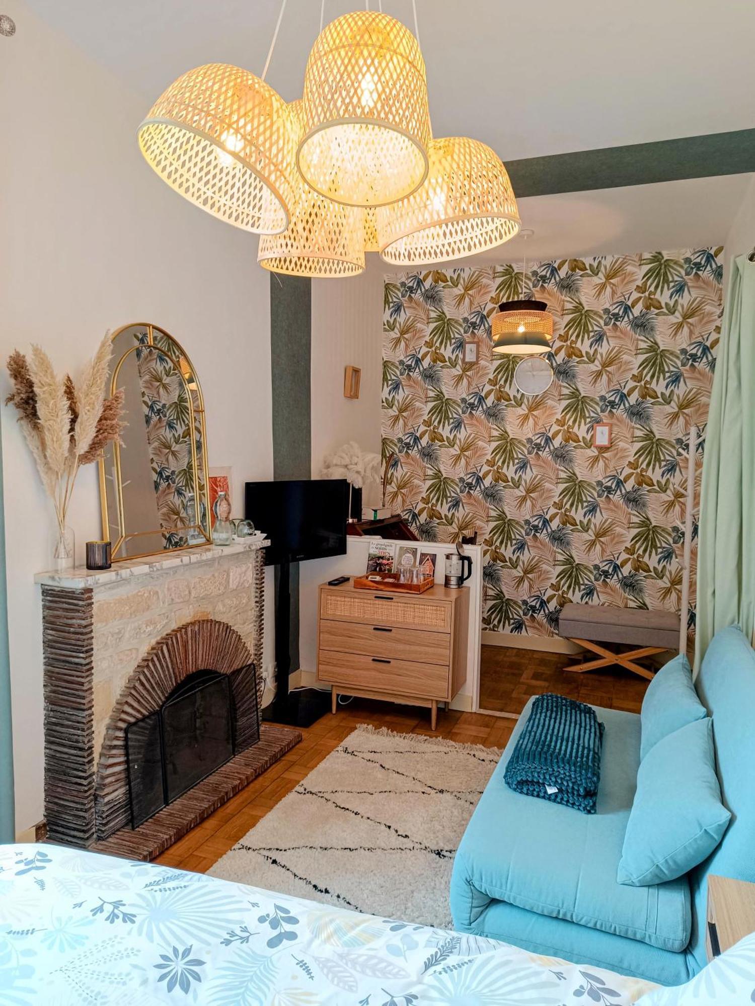 La Fontaine Du Mas Bed and Breakfast Thiviers Eksteriør billede